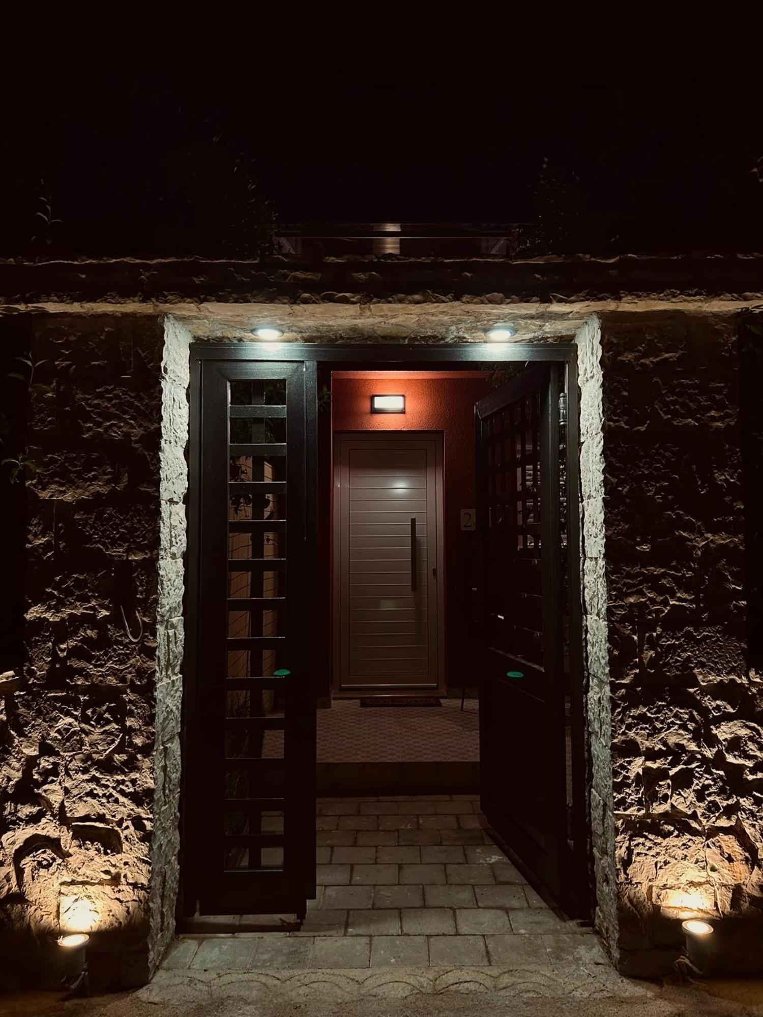 Nerita'S Country Houses Nea Tirins Esterno foto