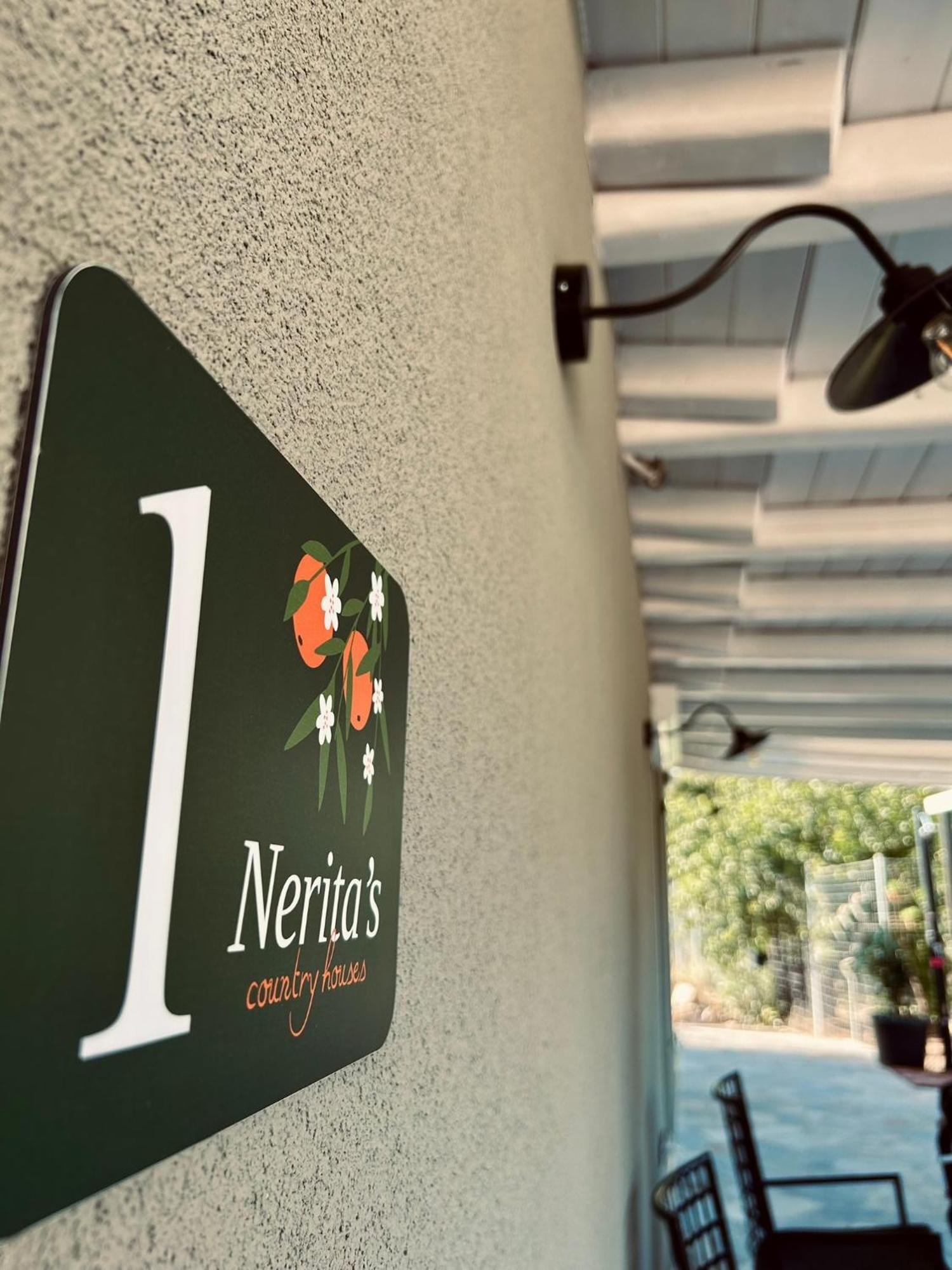 Nerita'S Country Houses Nea Tirins Esterno foto