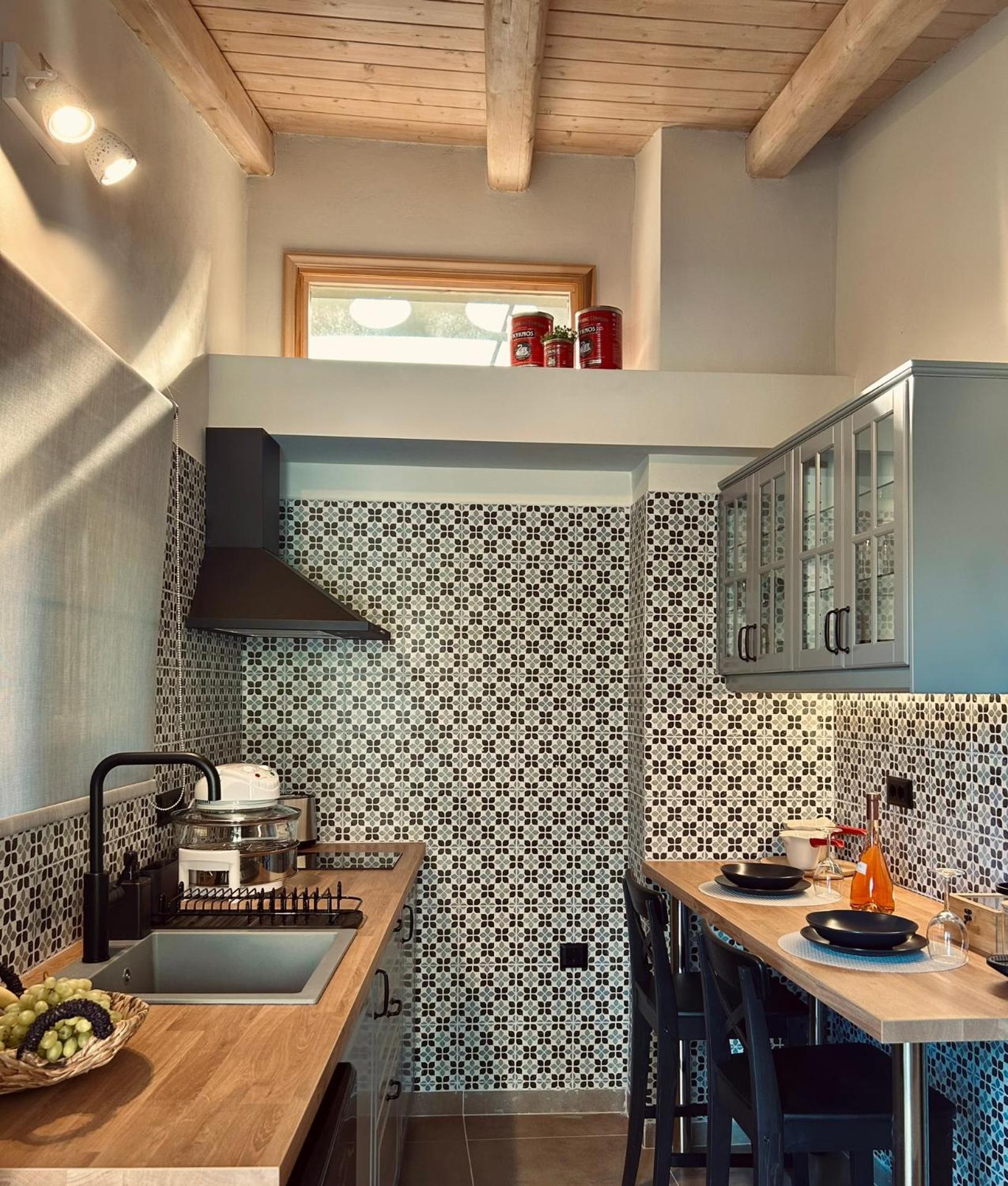 Nerita'S Country Houses Nea Tirins Esterno foto